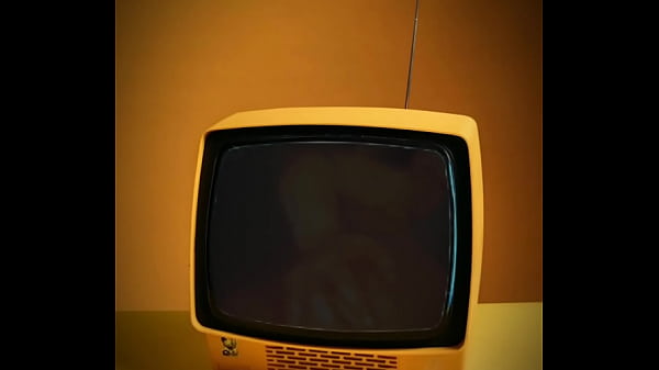 Play MP4 - 90s retro bondage