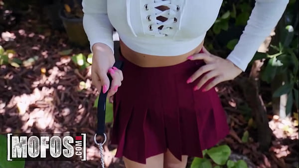 Addison LeePuts Leash On Oliver Flynn s Neck And Makes HimLick Her Pussy_In The Middle Ofthe Woods Mofos