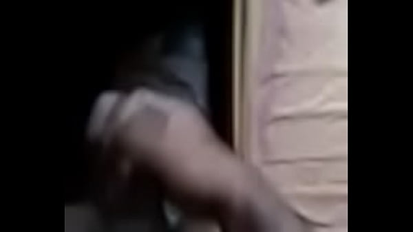 Mi Pareja masturbandose un sabado