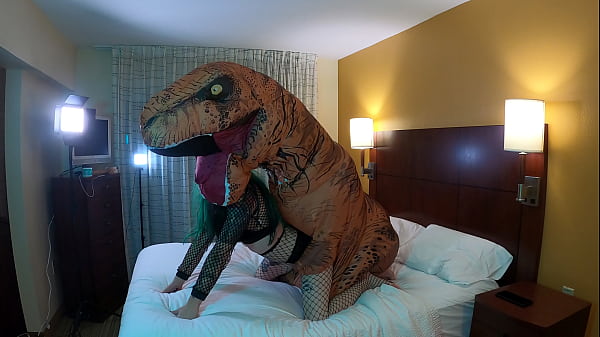 Dinosaur Fucking Emo Sissy 