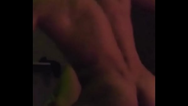 Play MP4 - Follamos en el hotel despu&eacute;s de unas copas mi jefe hetero activo y yo