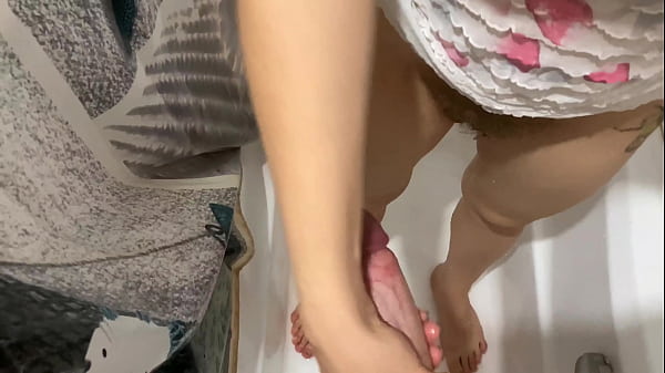 Handjob with sexy hairy girl on my bathroom 