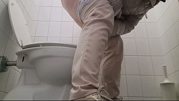 CITY BATHROOM COMPILATION: Nicoletta, Pee and Farts on the Public Restroom Tour