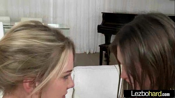 Play MP4 - Teen Lesbo Girls &lpar;Riley Reid & Kenna James&rpar; Make Love In Hot Scene clip-26