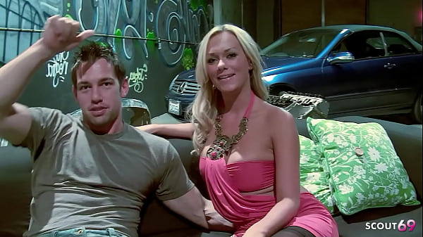 Blonde Huge Tits Bombshell Paige Ashley In Nylons Get Rough Fucked By Boy thumbnail