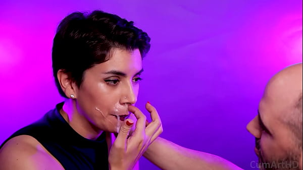 Play MP4 - Blowjob & Cum on lips