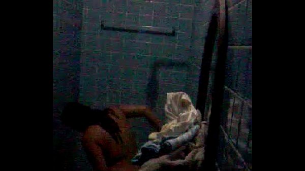 Se&ntilde_ora ba&ntilde_andose