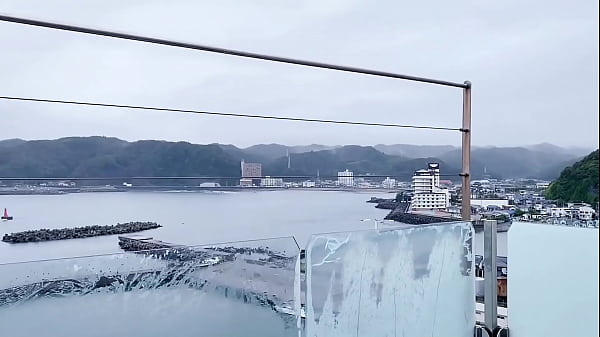 Play MP4 - I hid my nipple with a shell&period;