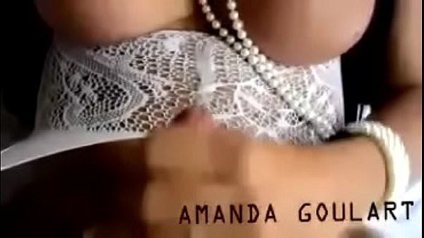 Play MP4 - Amanda Goulart Solo Movie