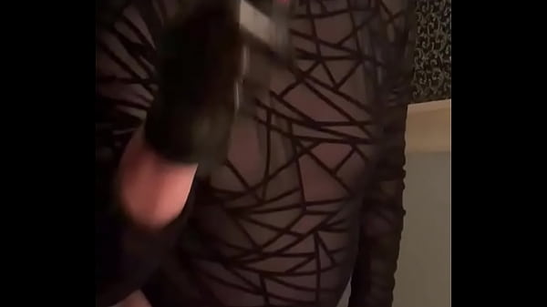 Cd Nikki pissing cumshot 