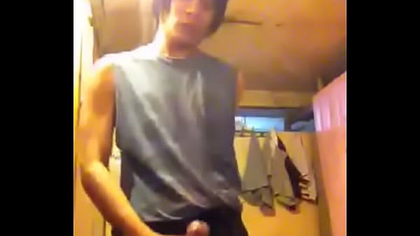 Play MP4 - Asian Jerking Off