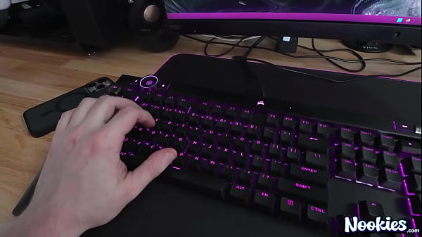 Play MP4 - Aleksandra Mink Gets Special promotion - NOOKIES