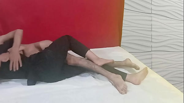 Nonton A Desi Wife Went To Satisfy Boss Of Her Husband For Promotion Desperate Wife - Final A Beautiful Newly Married Wife thumbnail