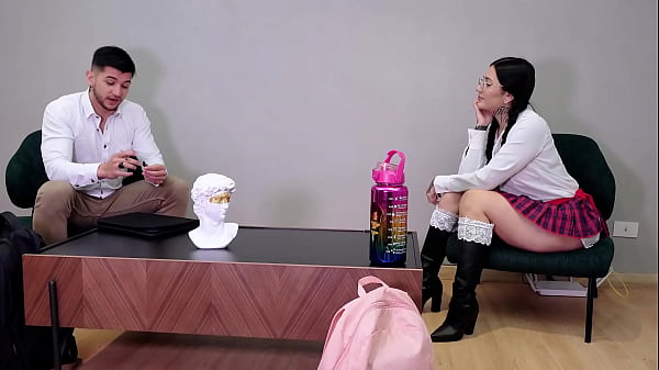 Student flirts with your teacher to be able to have a good note