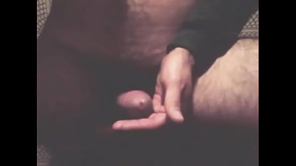 Play MP4 - No hand cumming