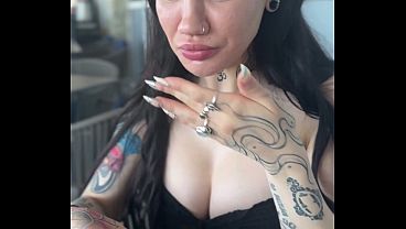 DatingBrunette Babe Nova CaneHas A Fun FirstTime