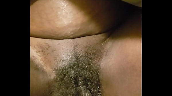 Eating a phat ass pussy 