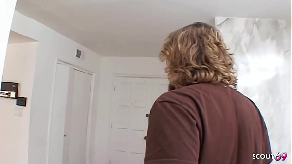 Nonton Blonde Beauty Teen With Pigtails Pick Up And Talk To First Time Creampie Casting Fuck With Cum Dripping Pussy thumbnail