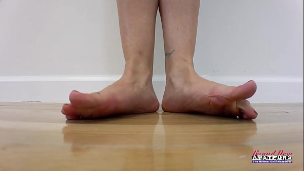 Brunette inked cutie kali ryder sucks a cock and swallows the big cumshot 