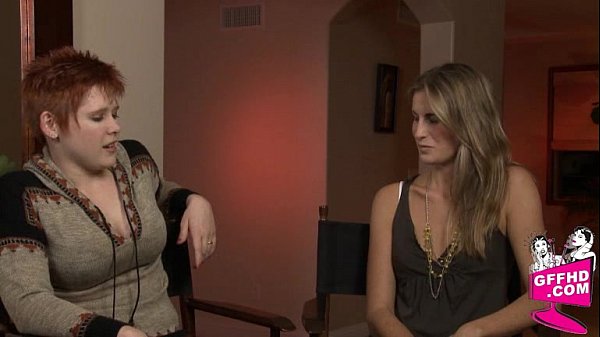 Sensual lesbains 0902