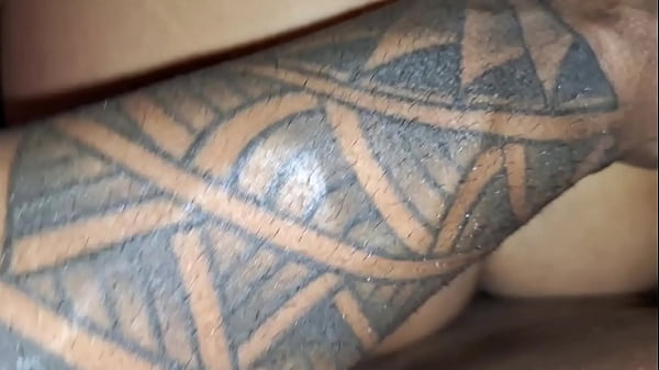 Play MP4 - Dei pro meu personal gostoso no pelo &comma; e fiquei toda melada pra esse personal gostoso