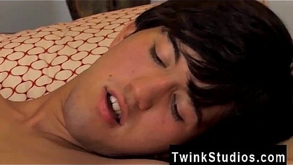 Gay Jocks Jason Offers Him A Fatter Manhood And Lucas Can't Refuse! thumbnail