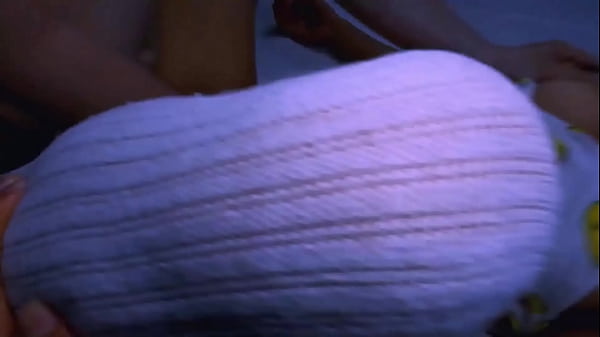 La hermanastra insisti&oacute; en que su hermanastro la ayudara a entrenar para su pr&oacute;ximo partido de f&uacute;tbol