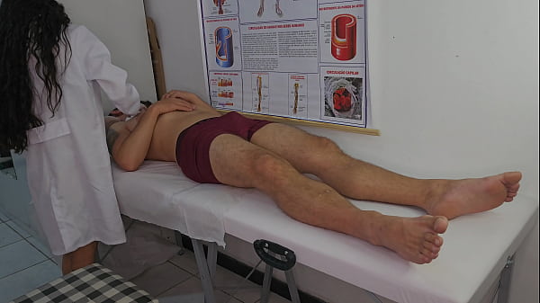 Paciente n&atilde;o consegue controlar a ere&ccedil;&atilde;o diante da enfermeira