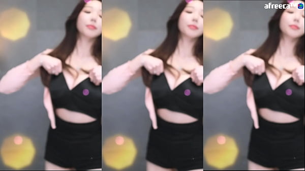 Nonton Sexy Dance thumbnail