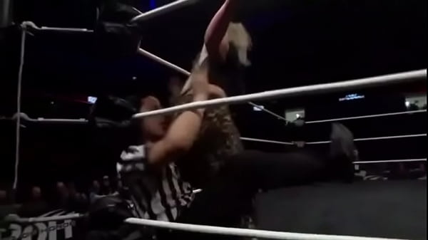 Sessionmothmartina stinkface ref 