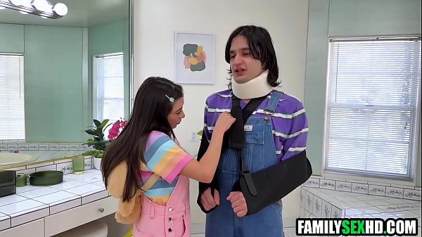 Play MP4 - Stepsister taking care of injured stepbrother & stepdad