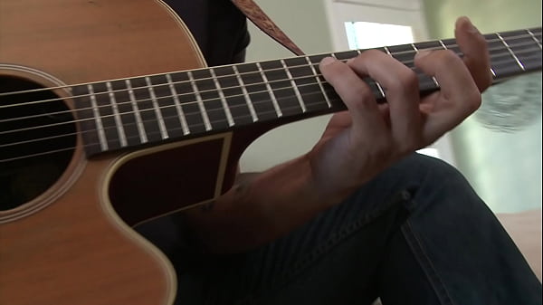 Nonton Cute Latina Gabby Gets Her Big Mature Tits Licked And Her Pussy Fucked thumbnail