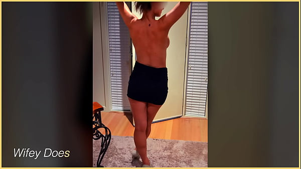 Wifey Amateur Photoshoot With Perfect Tits And High Heels Homemade thumbnail