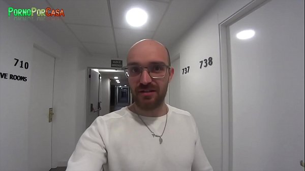 Play MP4 - I know a girl online and she lets me record how I fuck her