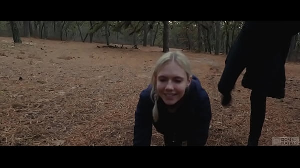 Play MP4 - Two sick perverts take bubble butt MILF for a crawl into the woods