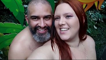 Dei pra dois na balada liberal numa festa nudista. 