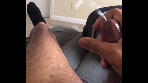 Play MP4 - Black guy jerks off and cums hard&excl;&excl;