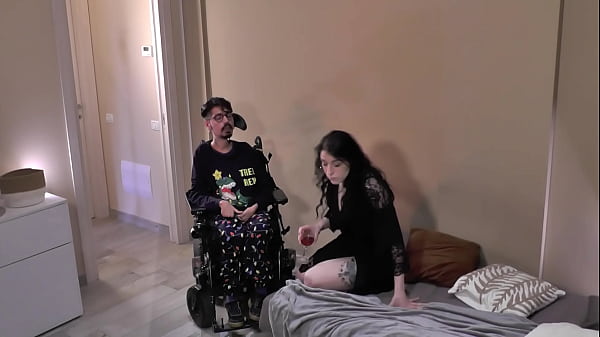 Il Disabile Insicuro E L'assistente Procellona (video Completo) thumbnail