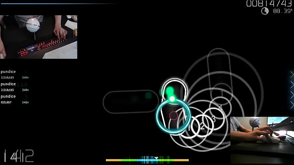 Enters Boys Room While He Plays Osu thumbnail