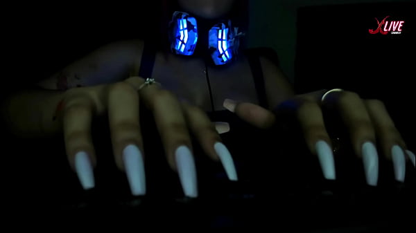 Very beautiful latina with big tits subtly demonstrates her talent and agility dexterity and sensuality