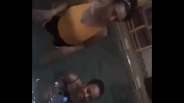 Comment would yousmash 32dd