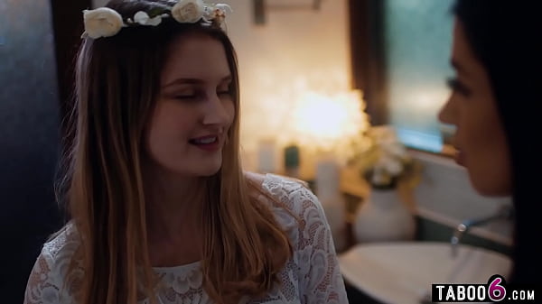 Huge tits unhappy young bride Bunny Colby lesbian sex withteen Alex Coal