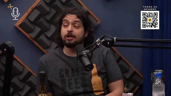 Emme white puta safada no flow 