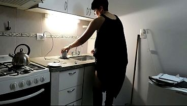 Porn Actress Fucks While Waiting .... thumbnail
