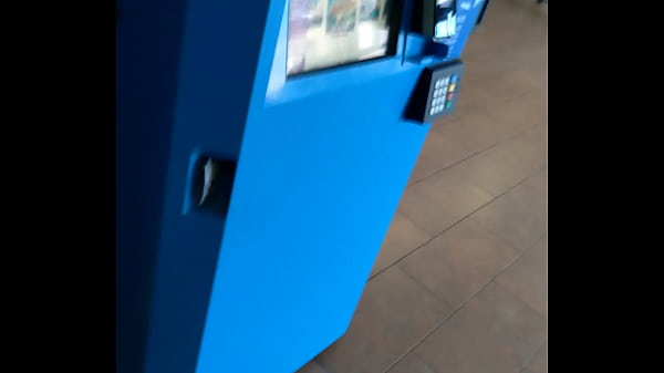 Fat black dick no boxers bulge flash old la she loved it