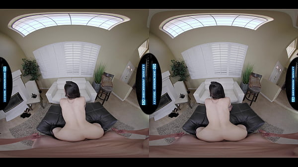 Brunette beauty catherine knight undressed & fucked in vr 