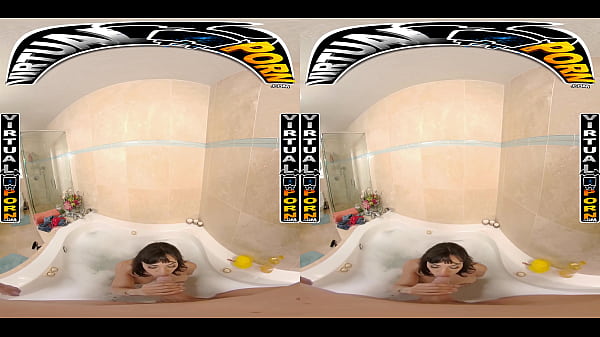 Play MP4 - VIRTUAL PORN - Bath Time With Busty Sasha Pearl Leads To The Inevitable &num;POV