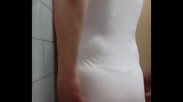 Play MP4 - Que rico y caliente se est&aacute; con tanguita&period;&period;&period;&period; Os gusta &quest;&quest;