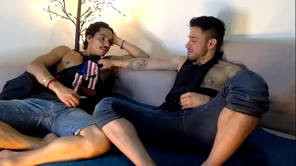 Making Of A Pornstar 1 Turkmxxx Comenz&oacute; La B&uacute;squeda De Un Sumiso Que Le Chupe La Pija, Y Mueva Rico El Culo Ademas De Ser Su Asistente Y Camar&oacute;grafo, Amante De Fetiches, Meados, Axilas, Olores , Bdsm, Un Sumiso Que Lo Complazca En Tod thumbnail