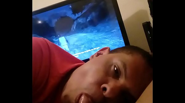 Safado Alimentando O Coroa thumbnail